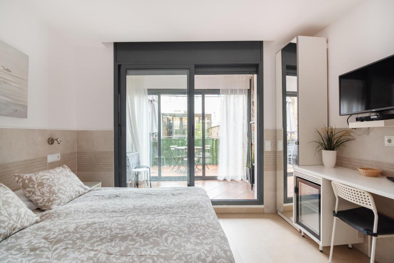 Hostal House Barcelona Luaran gambar