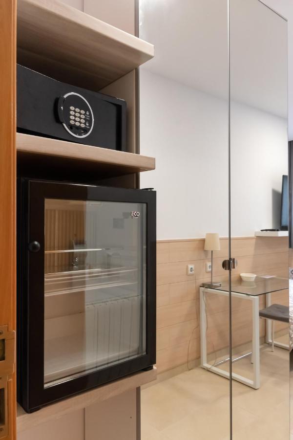 Hostal House Barcelona Luaran gambar