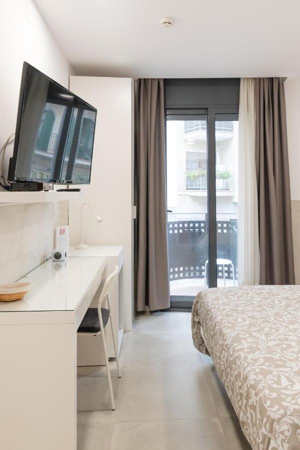 Hostal House Barcelona Luaran gambar