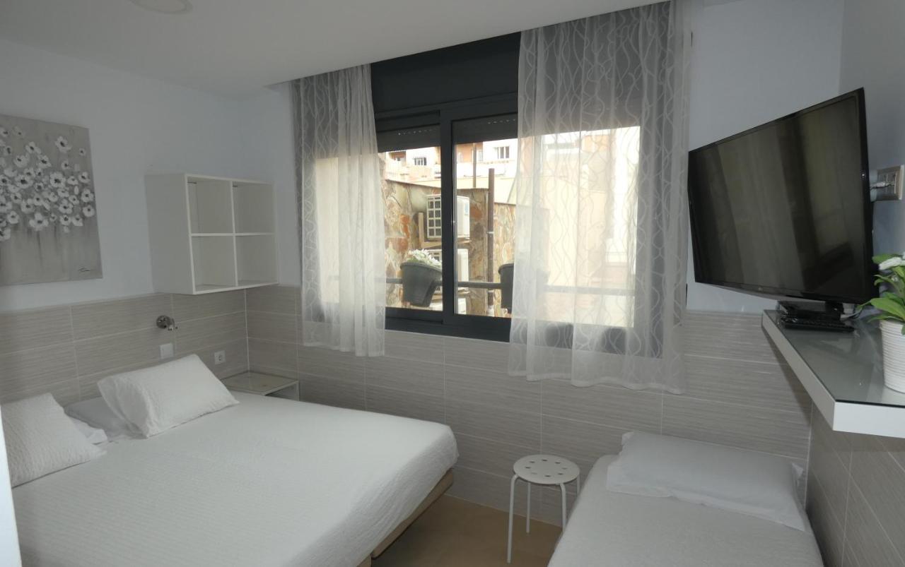 Hostal House Barcelona Luaran gambar